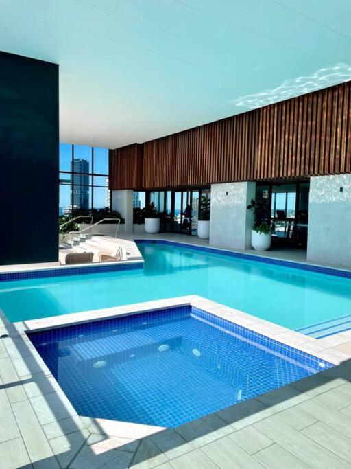 Luxury Stunning Riverview 1 Bedroom Apt 479F Gold Coast Extérieur photo